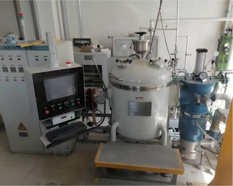 Experimental vacuum furnace